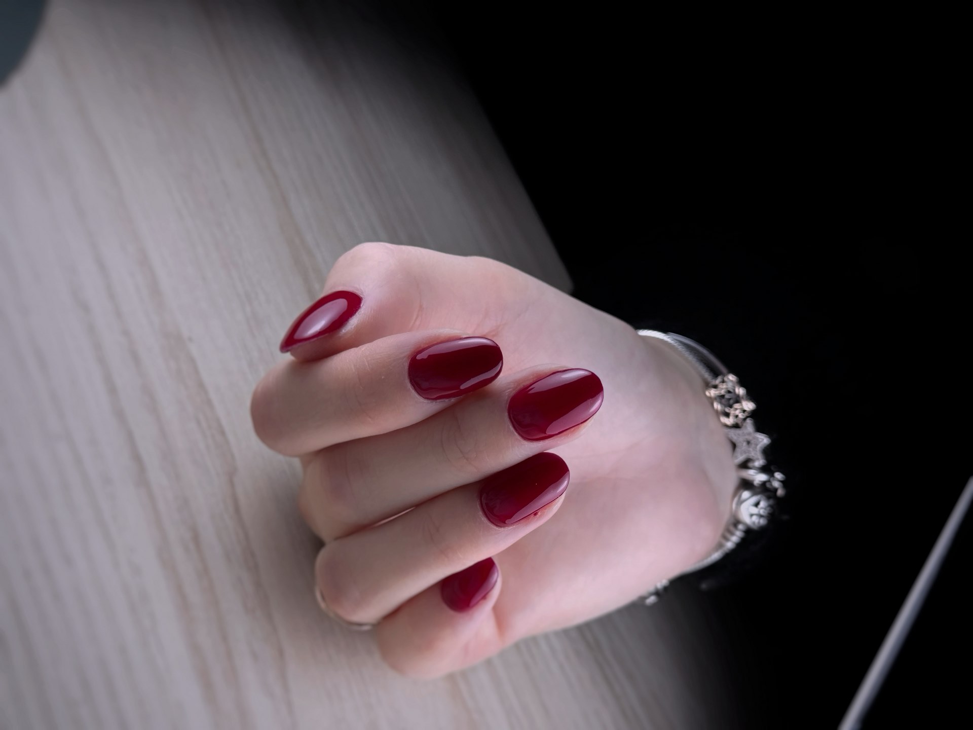 pose de vernis